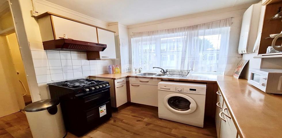 			VIRTUAL TOUR AVAILABLE!, 3 Bedroom, 1 bath, 1 reception House			 Mitford Road N19, HOLLOWAY / FINSBURY PARK